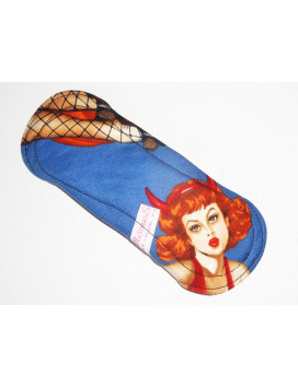 DEVIL PIN-UP forro panty lavable (17 cm)