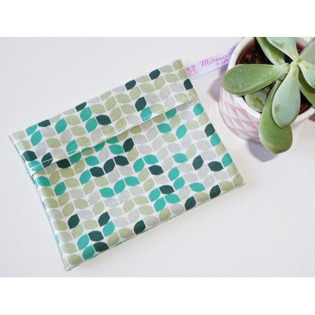 Washable and reusable waterproof pouch GREEN RETRO Washable and reusable waterproof pouch GREEN RETRO