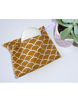 Washable and reusable waterproof pouch CURRY SCALES