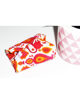 RETRO UTERUS Washable string protector (17 cm)