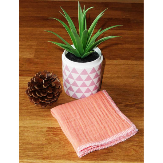 Washable and reusable double-ply cotton handkerchief Washable and reusable double-ply cotton handkerchief
