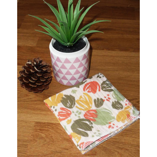 Washable and reusable double-ply cotton handkerchief Washable and reusable double-ply cotton handkerchief