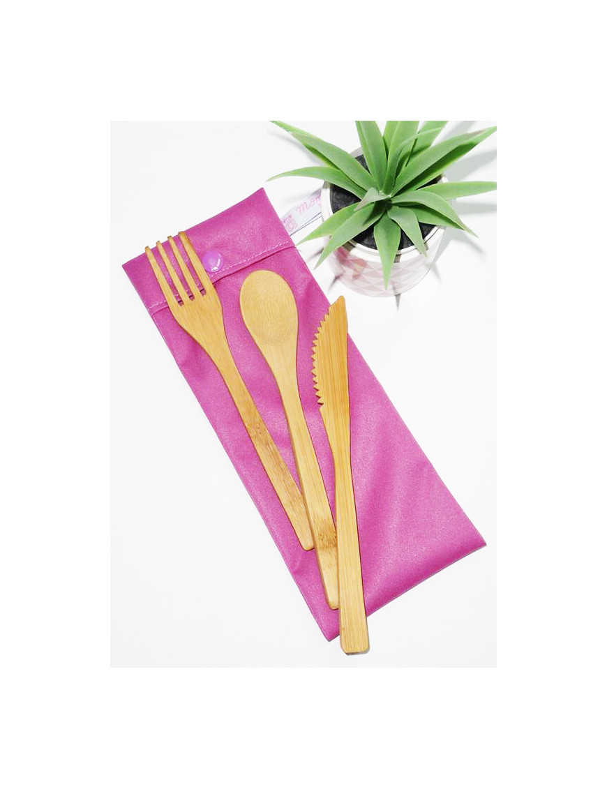 Multi-purpose waterproof pouch FUCHSIA